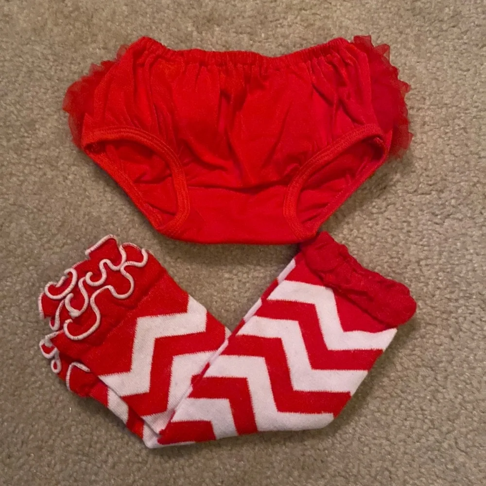 Ruffle Diaper Cover & Leg Warmer Set